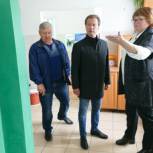 Владимир Бурматов побывал с рабочим визитом в поселке Маук Каслинского района