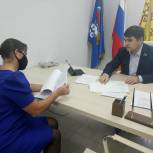 Партиец Максим Гребенкин провел прием граждан