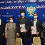 В Новом Уренгое Наталия Фиголь вручила дипломы победителям Диктанта Победы