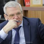 Жители Дзержинска обратились к спикеру регионального парламента с вопросами благоустройства и развития спорта