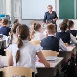 Кузьма Алдаров: Мы ценим труд учителей и будем их поддерживать 