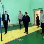 В рамках проекта «Детский спорт» отремонтировали спортзал Белогостицкой школы
