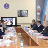 Дотации аграриям и развитие села: депутаты призвали минсельхоз области к детальному анализу и новым региональным программам