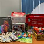 «Единая Россия» организовала сбор подарков для детей в больницах Надыма