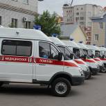 Медикам Алтайского края вручили ключи от 23 машин скорой помощи