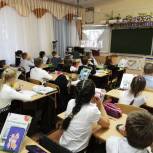 В школах Мурманской области возобновили киноуроки