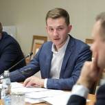 «Единая Россия» внесет в Госдуму законопроект о страховании добровольцев