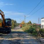 В поселке Кшенский ремонтируют дорогу