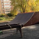 В Ульяновске на территории спортивной школы №6 строят скейт-площадку