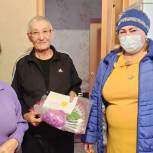 Активисты Троицкого районного местного отделения партии «Единая Россия» поздравили земляков с Днём пожилого человека