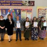 Единороссы поздравили коллектив школы №45 г.Махачкалы с Днем учителя
