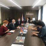 Сенатор Олег Цепкин провёл большой рабочий день в Саткинском районе