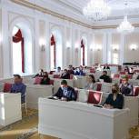 Молодые парламентарии обсудили перспективы работы
