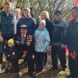 По просьбе ветерана в деревне Монари Лысковского района установили памятную доску героям войны