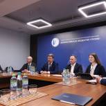 При поддержке «Единой России» новости телеканала ВГТРК будут переводиться на жестовый язык