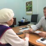 Депутат Госсовета Андрей Климушев помог ветерану с ремонтом