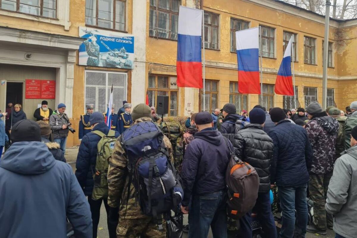 В Курчатовском районе прошла отправка мобилизованных