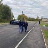 Партийный десант проверил реализацию народной программы в деревне Лосево
