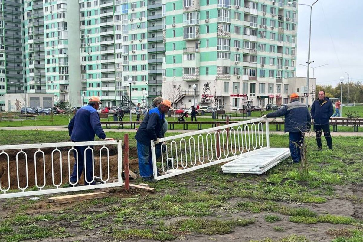 Продолжается благоустройство нового парка в поселке Юбилейный