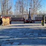 В Мурманской области «Единая Россия» почтила память защитников Заполярья