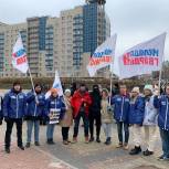 В Ханты-Мансийске проводили добровольцев и мобилизованных