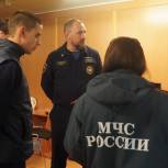 Сводная группировка добровольцев ВСКС под руководством иркутянина Якова Миндрулёва занимается организацией лагеря временного размещения в Джанкое (Крым)