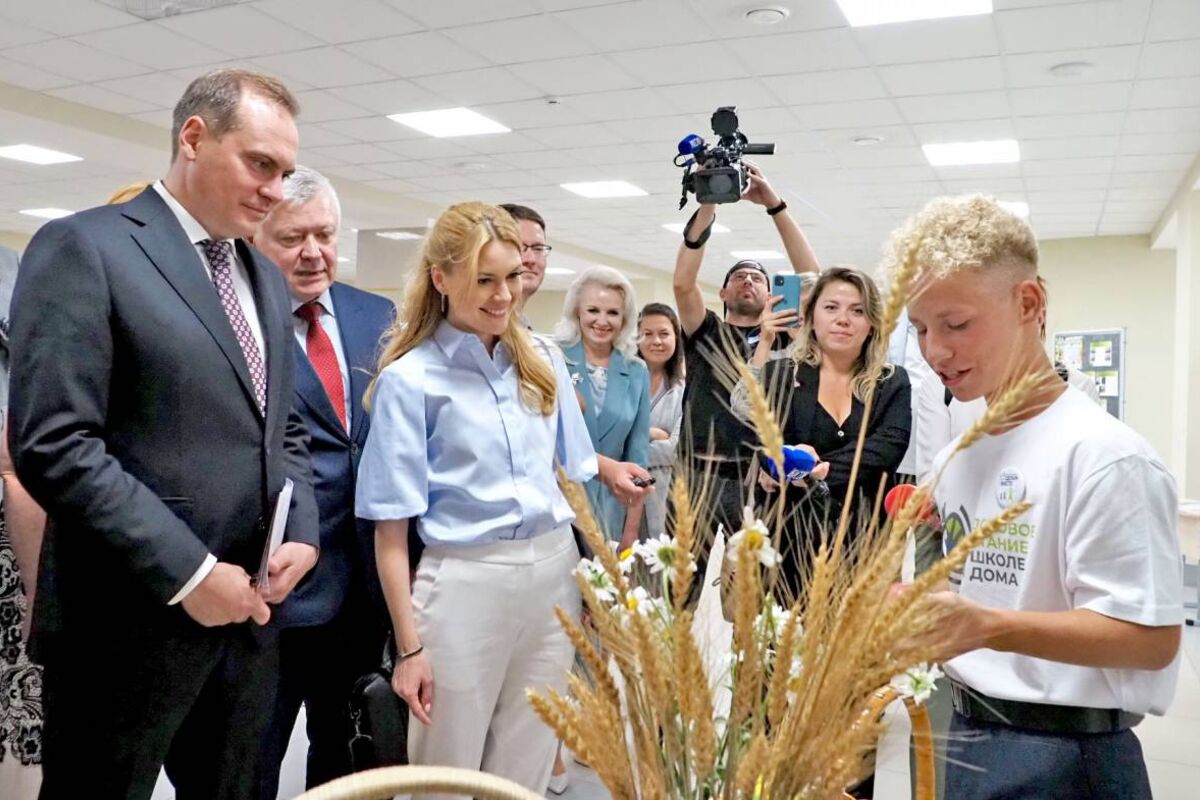 Спектакли в детских садах и уроки героизма от школьников: «Мир  возможностей» - в Хакасии