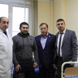 «Вы все герои, защищаете нашу Родину» - Заур Аскендеров посетил раненых дагестанцев в Главном госпитале войск национальной гвардии