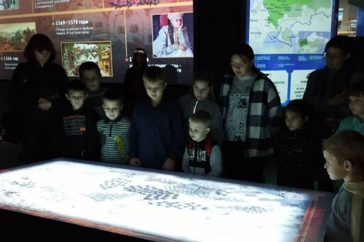 В Ростове-на-Дону активисты «Единой России» организовали экскурсию для детей с ОВЗ в исторический парк