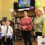 «Единая Россия» в Железнодорожном районе поздравила с юбилеем детскую библиотеку им. Зои Космодемьянской