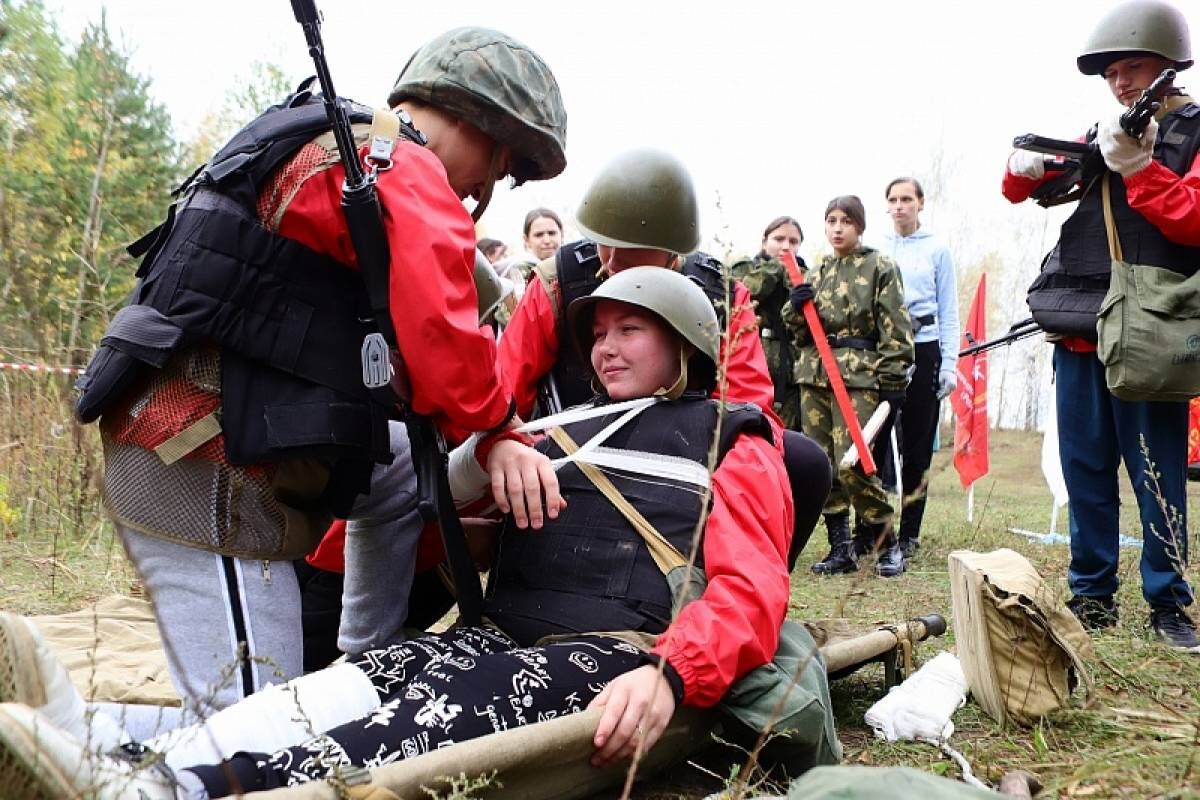 В городском округе Воскресенск прошла открытая военно-спортивная игра  «Юнармейские старты»