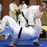 Открытую тренировку по самбо организует «Федерация самбо в Хакасии» совместно с «Единой Россией»