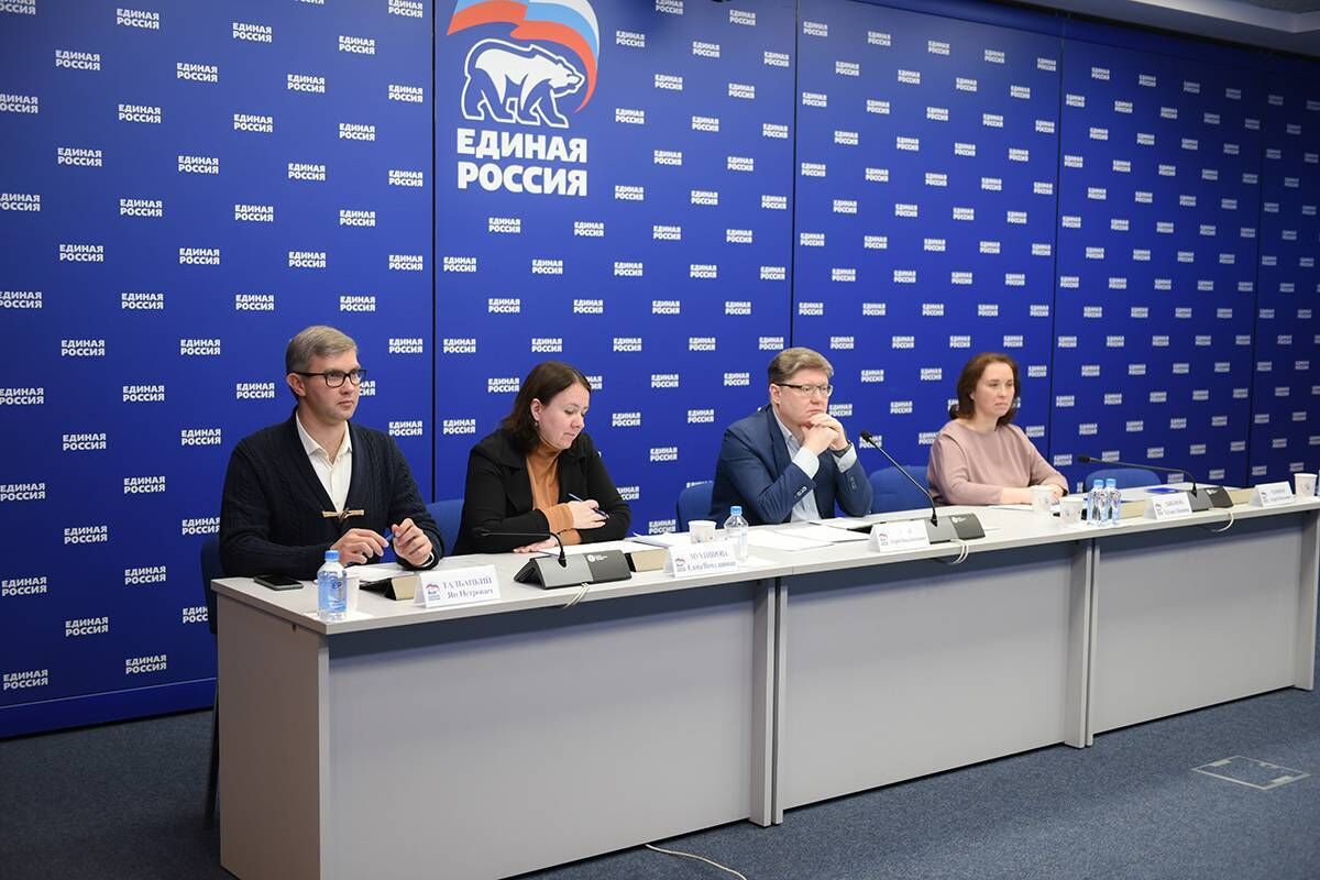 Партпроект «Моя карьера с «Единой Россией» с 1 января начнёт расширяться на всю страну