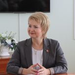 Елена Дербилова пригласила юных волонтеров из Завьялово в Государственный Совет