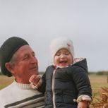 Жителей Татарстана приглашают к участию в фотоконкурсе «Лучший внук - Иң яхшы оныгым»
