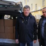 Амуниция, аптечки и автомобили: «Единая Россия» отправила необходимую помощь бойцам за «ленточку»