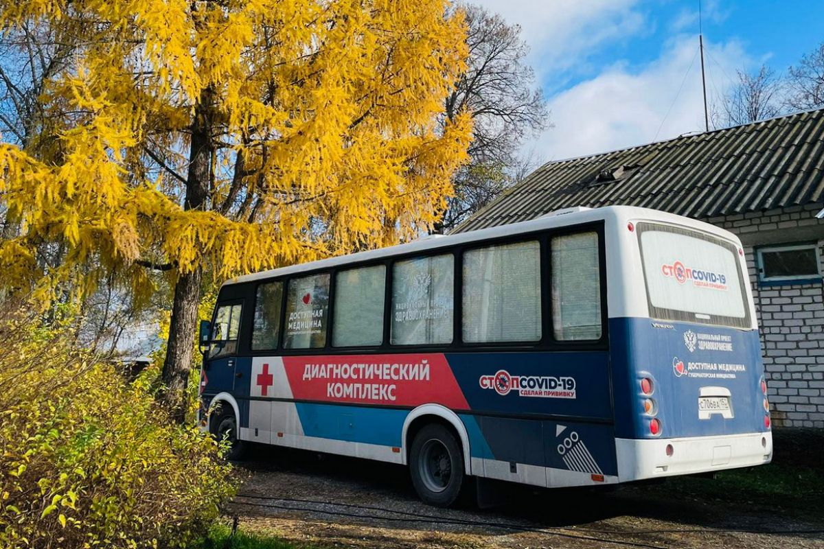 Более 45 тысяч жителей региона получили помощь специалистов в «поликлиниках  на колесах»