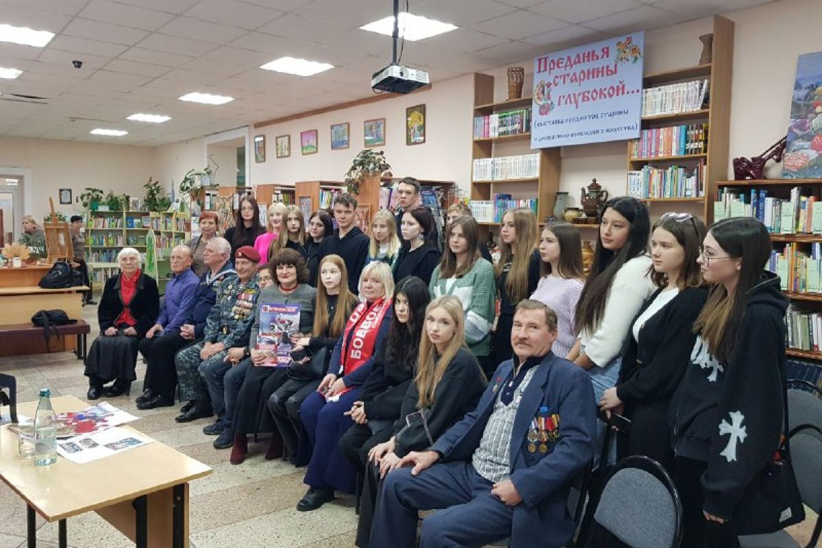 В Октябрьском районе продолжаются уроки мужества