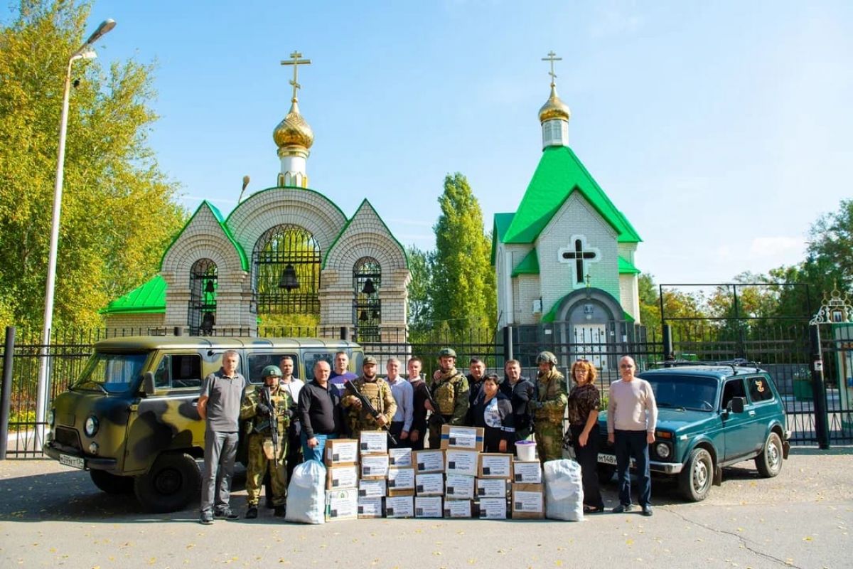 Волгоградские единороссы передали бойцам СВО высокопроходимый автомобиль и  очередную партию гуманитарной помощи