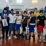 «Единая Россия» провела тренировку по боксу в Ленинске-Кузнецком Кемеровской области