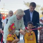 Елена Павлюченко приняла участие в открытии детских садов в Каспийске