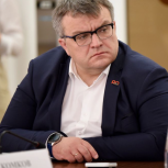 Константин Комков поздравил курян со 105-летием Комсомола