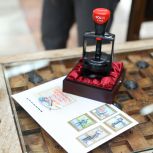 По партпроекту «Единой России» «Историческая память» в обращение вышли новые почтовые марки серии «Современное искусство России»