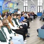 В штабе общественной поддержки «Единой России» студентам волгоградских вузов рассказали о донорстве костного мозга