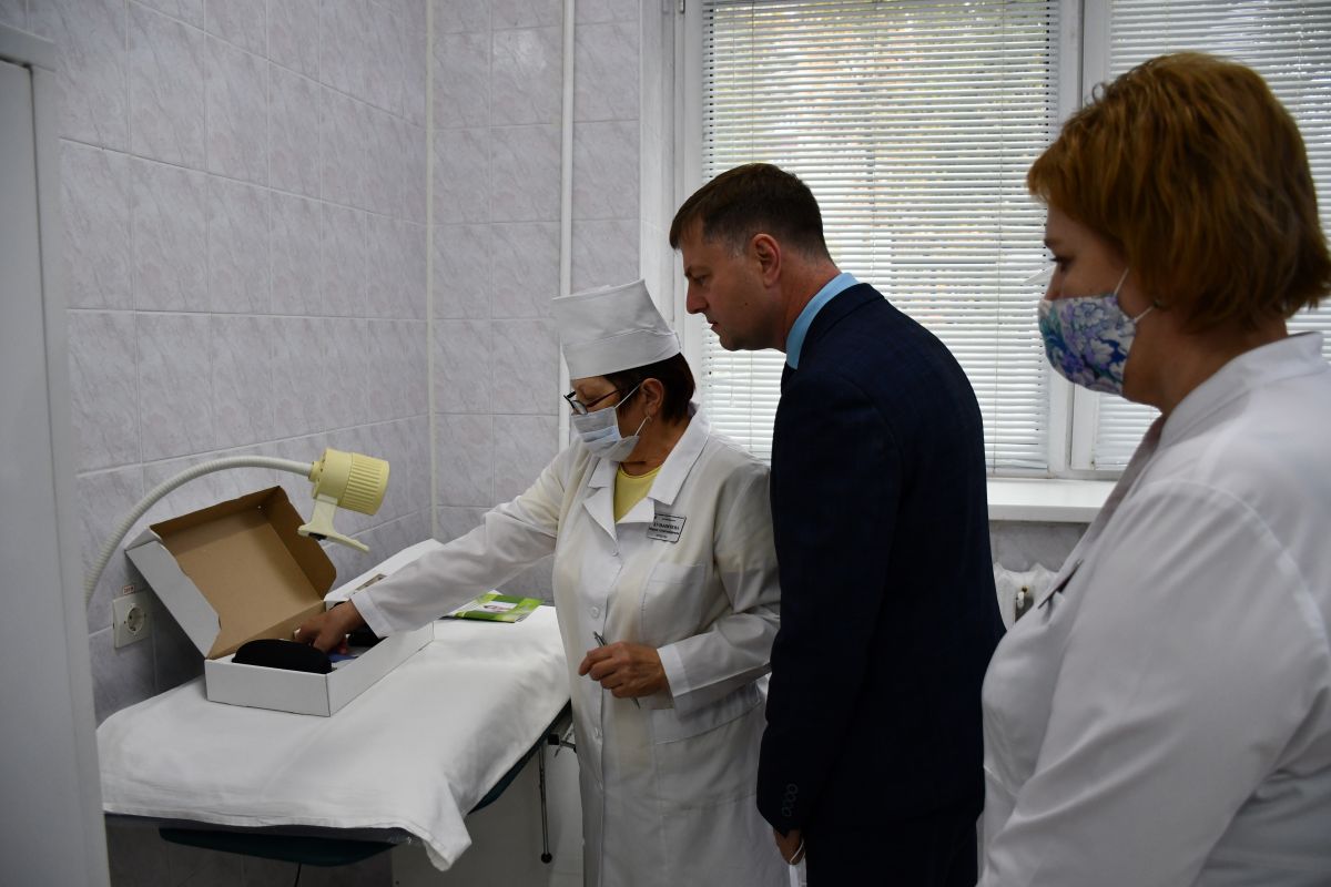 Липецкие единороссы проверяют городские поликлиники