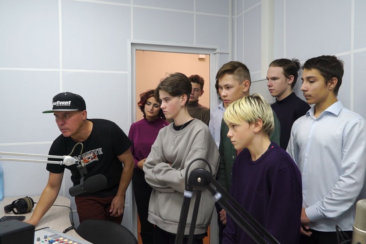 На Камчатке при поддержке «Единой России» для школьников провели урок журналистского мастерства