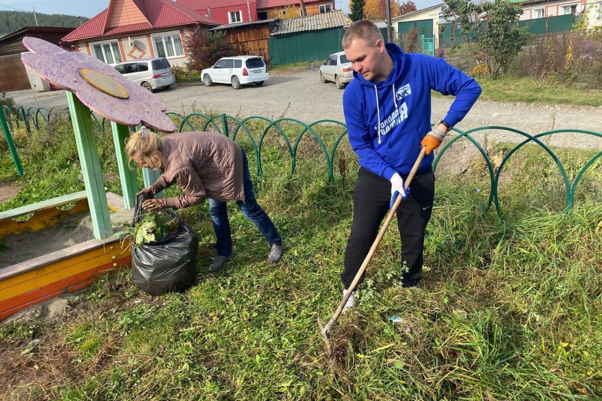 В Республике Алтай проходят субботники