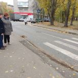 Депутат помог привести в нормативное состояние бордюрный камень на пешеходных переходах у социальных объектов Ленинского района