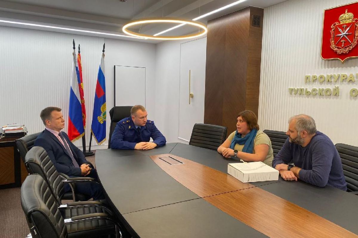 Прокурор области и тульский бизнес-защитник провели совместный прием предпринимателей