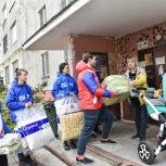 «Единая Россия» продолжает оказывать гуманитарную помощь пострадавшим от взрыва газа в Балашихе